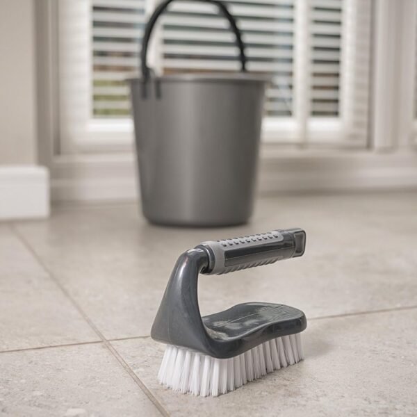 Addis ComfiGrip Floor Scrub Brush with Iron Handle, Metallic Graphite, 7 x 16 x 11 cm, 517700